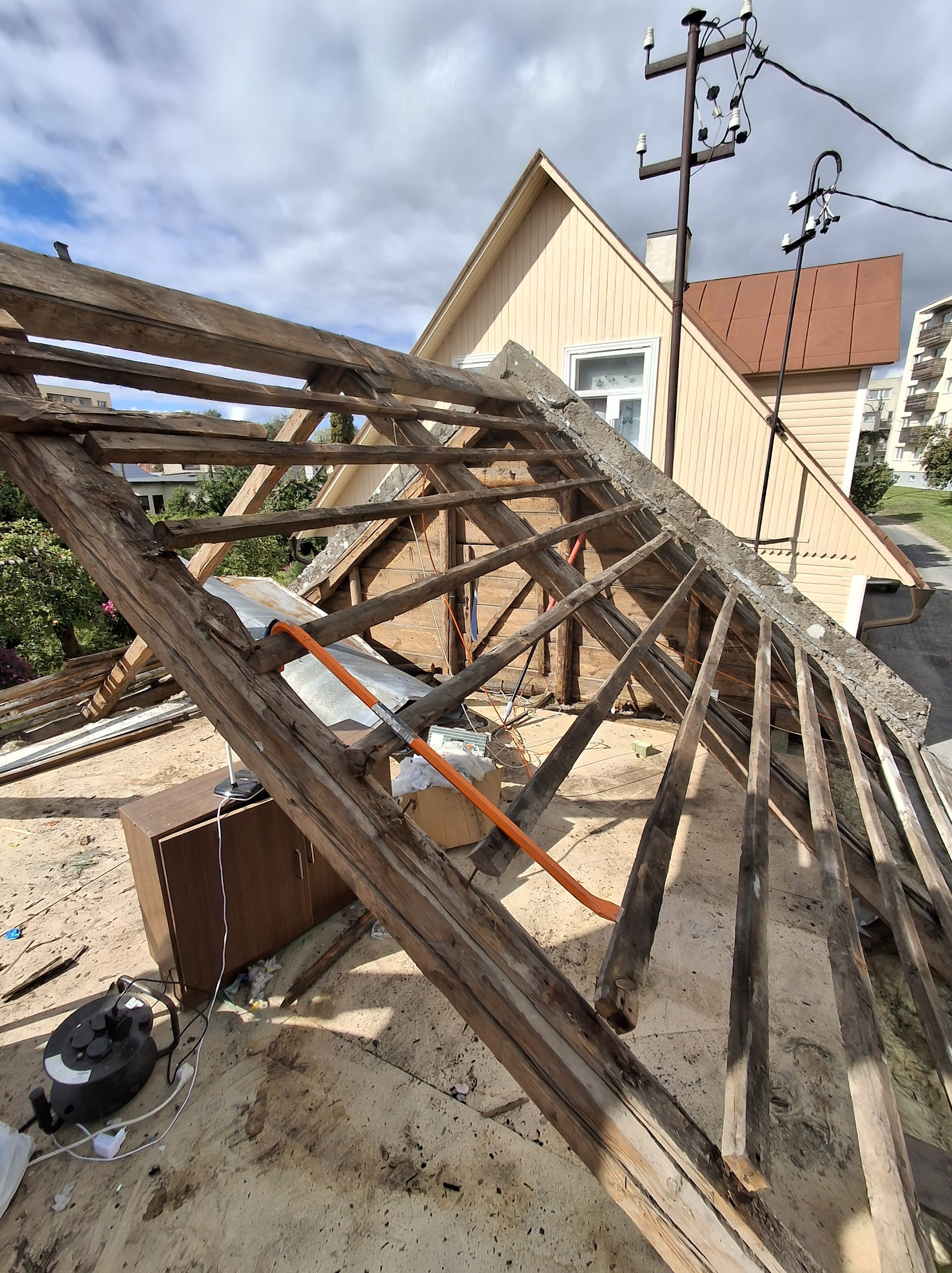 screenshot 2026 03 18 at 22.04.17